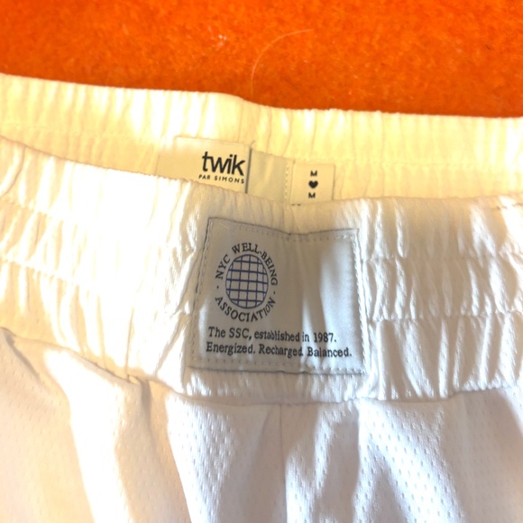 White side snap wide leg pants NWT - Picture 5 of 10